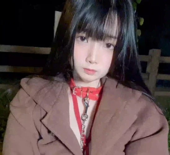 苹果+安卓+电脑【视频 福利姬】落落Raku 野外露出 【72M】-大壮社区